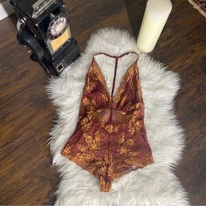 Elegant Lace Halter Top Romper Lingerie in Burgundy and Gold M